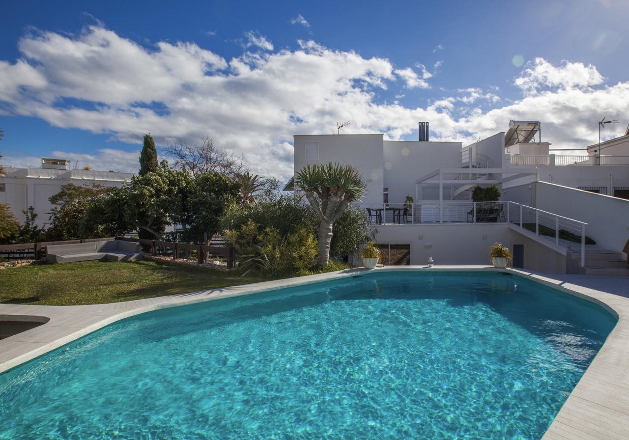 Villa Carabeo San Salvador Нерха Номер фото